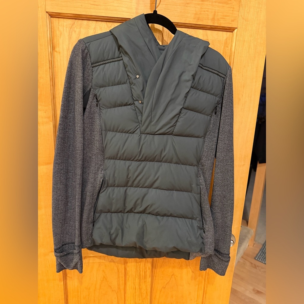 Lululemon Fluff Off Down Pullover Black Heathered… - image 1